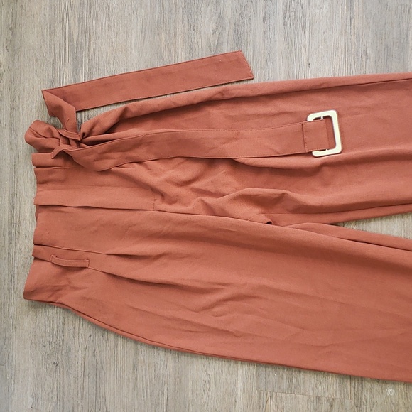 Forever 21 womans pants - Picture 2 of 15